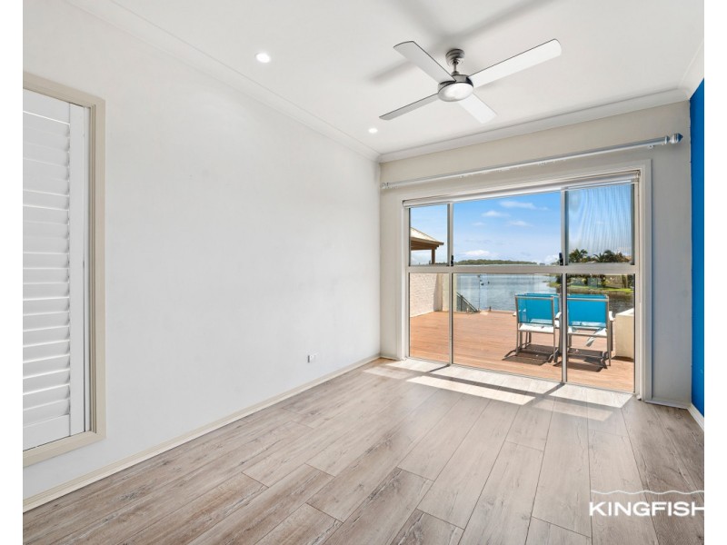 17 Cassowary Drive, Burleigh Waters QLD 4220