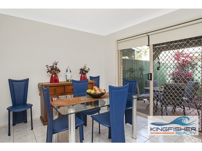 3/12 Bottlewood Court, Burleigh Waters QLD 4220