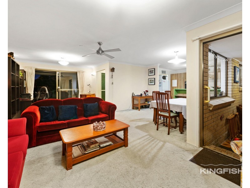 44 Dunlin Drive, Burleigh Waters QLD 4220