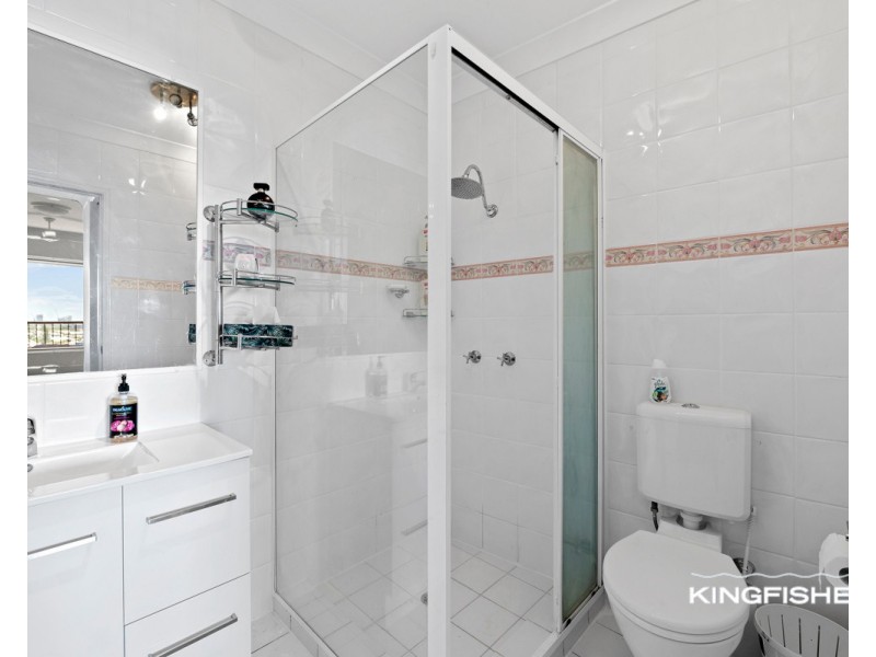 34/1 Great Hall Drive, Miami QLD 4220