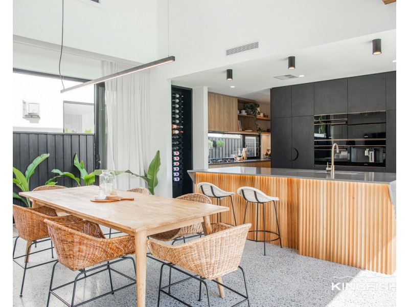 7 Tawarri Crescent, Burleigh Heads QLD 4220