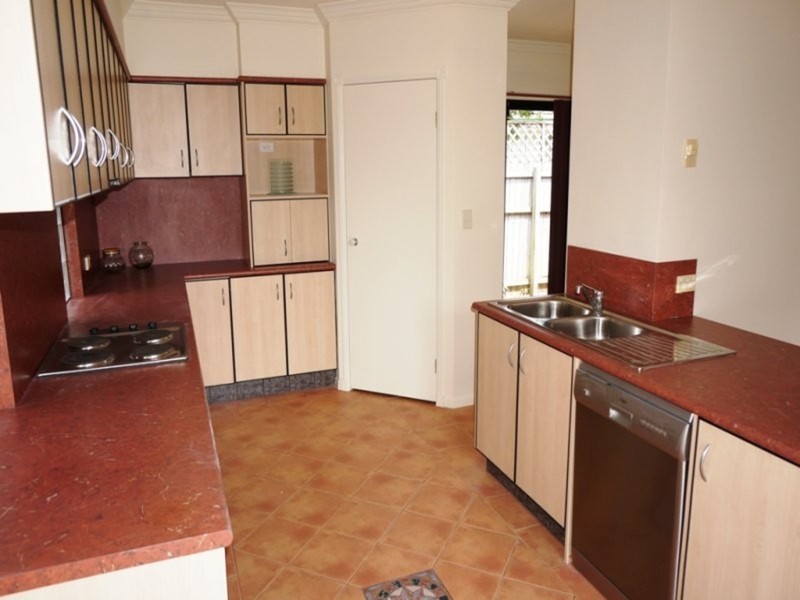 3 Gannet Street, Burleigh Waters QLD 4220