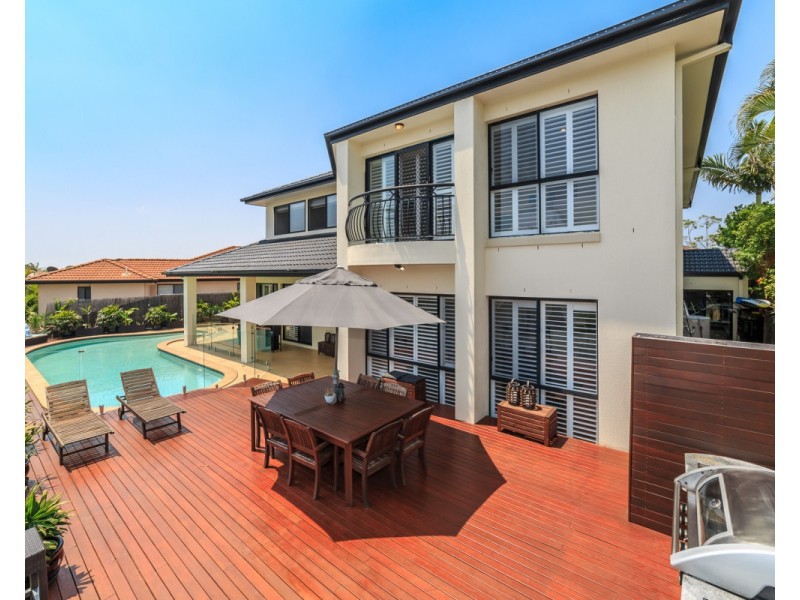 8 Crozet Court, Burleigh Waters QLD 4220