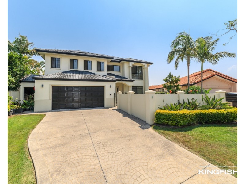8 Crozet Court, Burleigh Waters QLD 4220