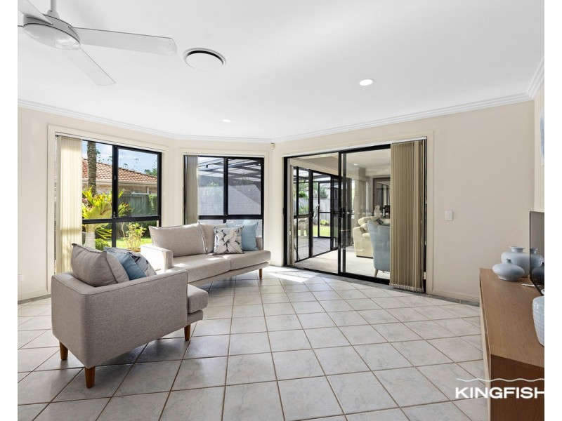 191 Dunlin Drive, Burleigh Waters QLD 4220