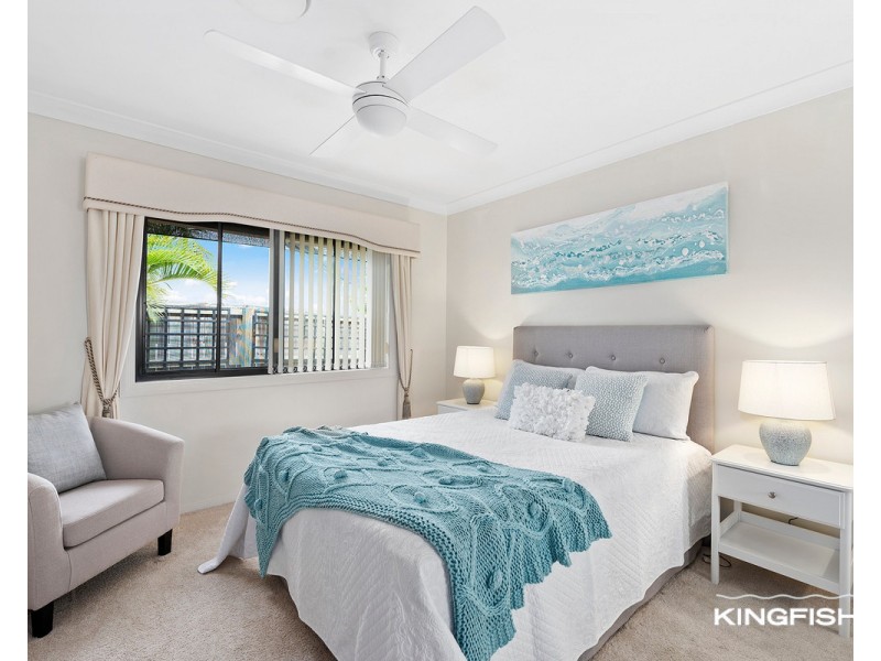 191 Dunlin Drive, Burleigh Waters QLD 4220