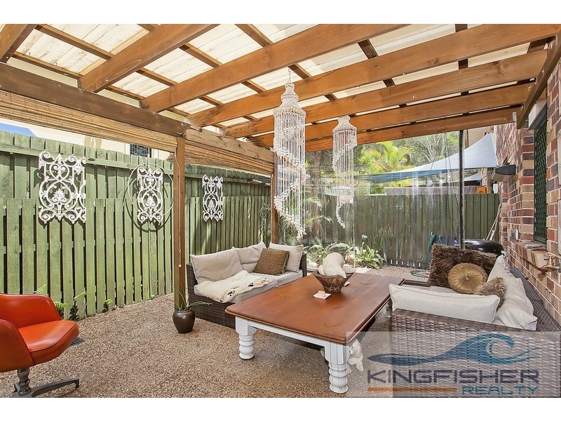 1/3 Karri Court, Burleigh Heads QLD 4220
