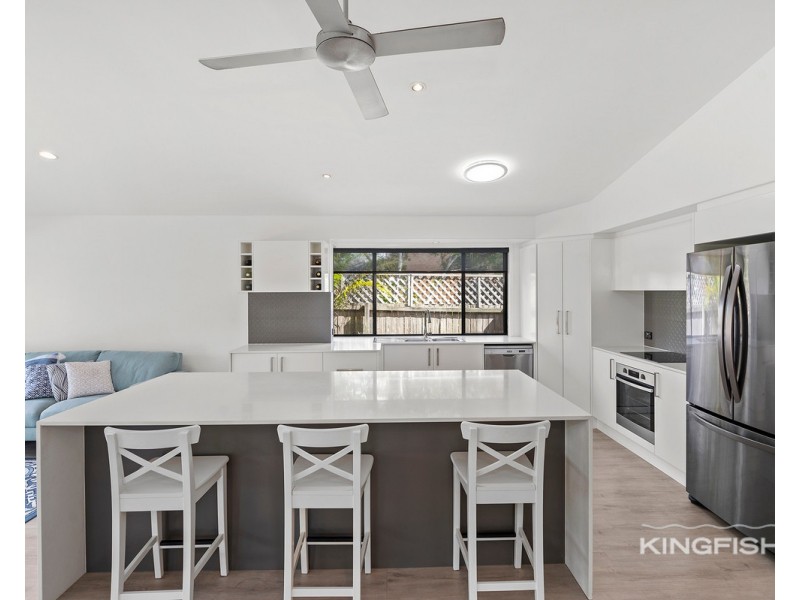 91 Dipper Drive, Burleigh Waters QLD 4220