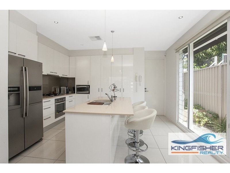 1/4 Cedar Court, Burleigh Heads QLD 4220