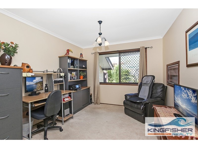 17 Tern Drive, Burleigh Waters QLD 4220