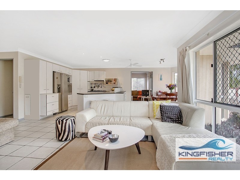 2 Sirec Way, Burleigh Heads QLD 4220