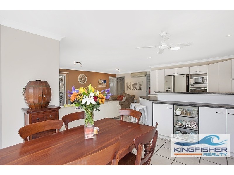 2 Sirec Way, Burleigh Heads QLD 4220