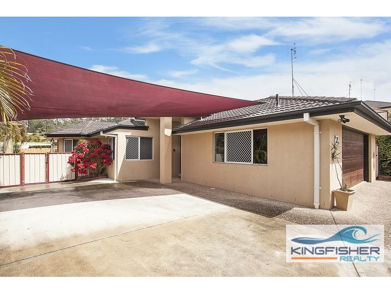 2 Sirec Way, Burleigh Heads QLD 4220