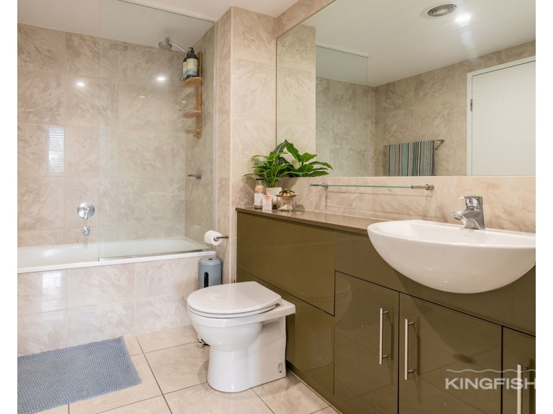 2077/1 Ocean Street, Burleigh Heads QLD 4220