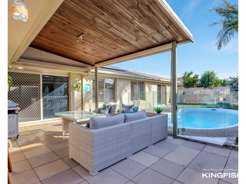 5 Prinia Place, Burleigh Waters QLD 4220