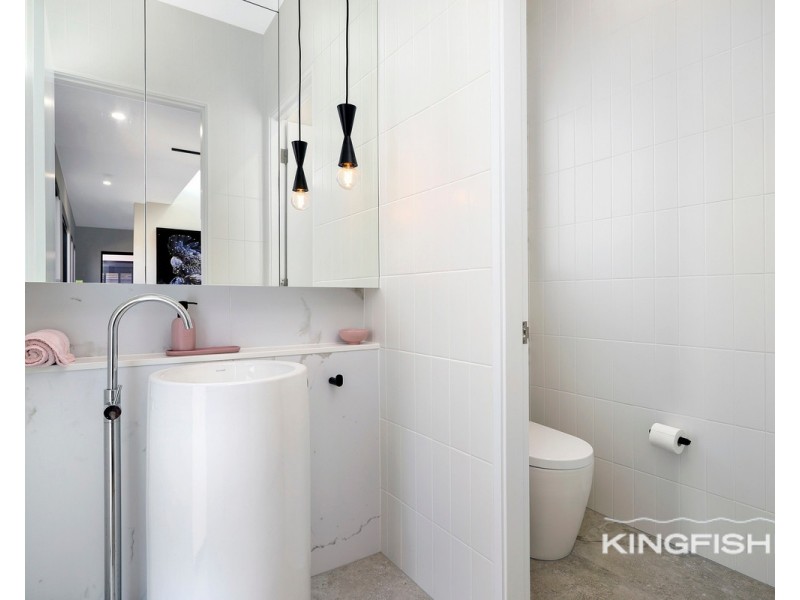 1/2298 Gold Coast Highway, Mermaid Beach QLD 4218