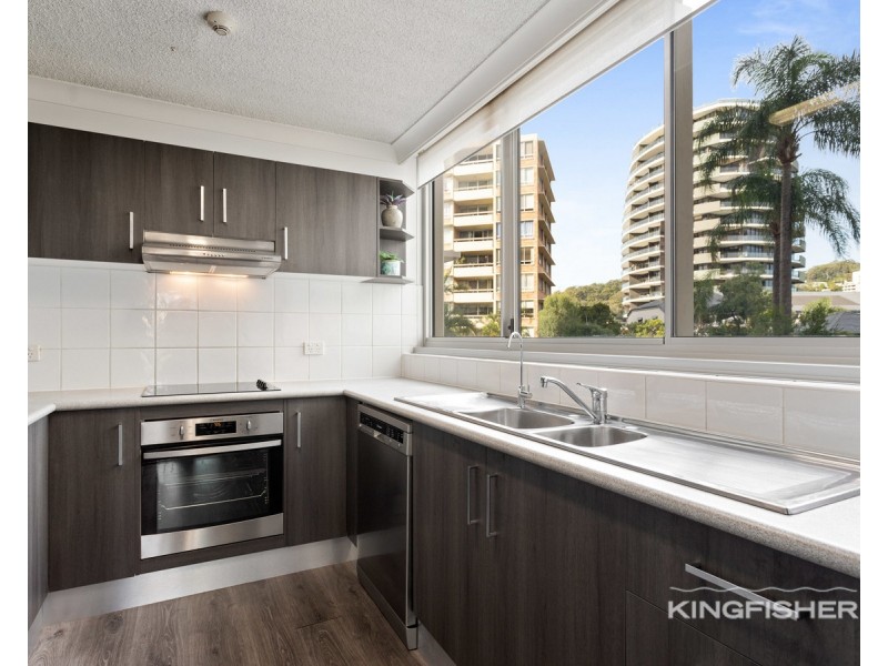 6/30 The Esplanade, Burleigh Heads QLD 4220