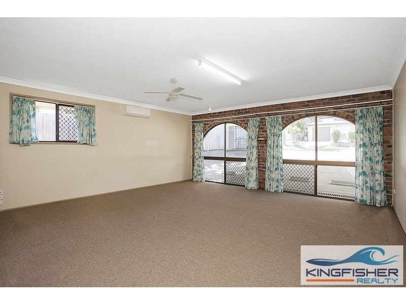 30 Grebe Place, Burleigh Waters QLD 4220