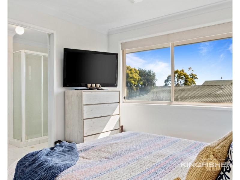 2/12-16 Bottlewood Court, Burleigh Waters QLD 4220