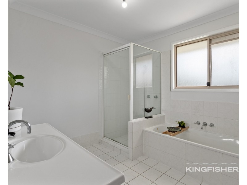 2/12-16 Bottlewood Court, Burleigh Waters QLD 4220