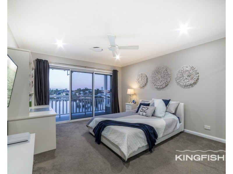 27 Wedgebill Parade, Burleigh Waters QLD 4220
