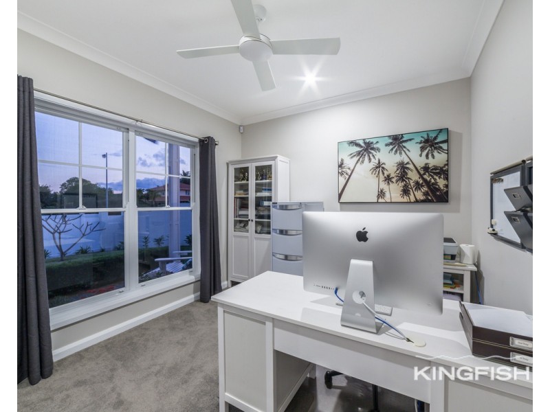 27 Wedgebill Parade, Burleigh Waters QLD 4220