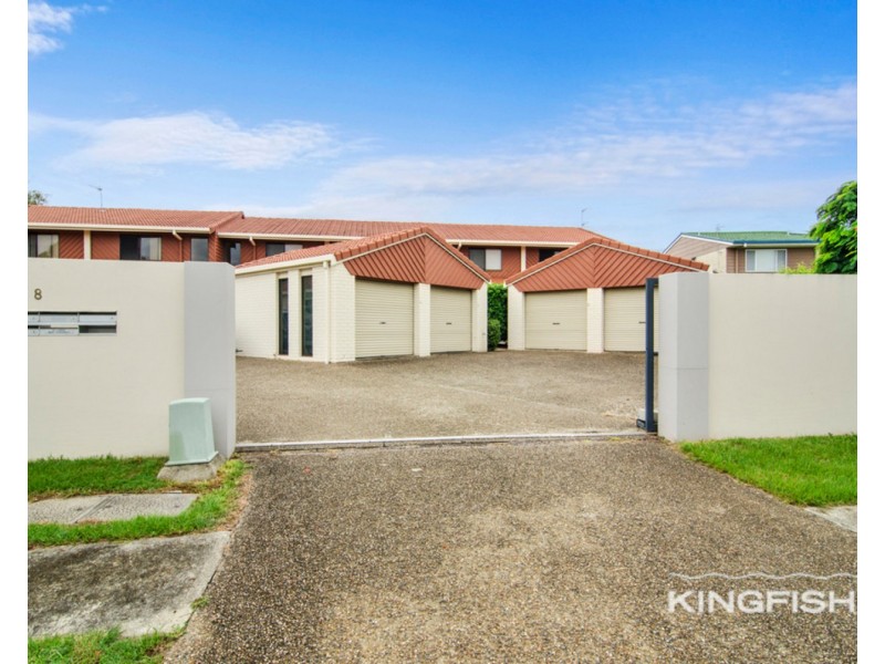 1/8 Sunbird Street, Burleigh Waters QLD 4220