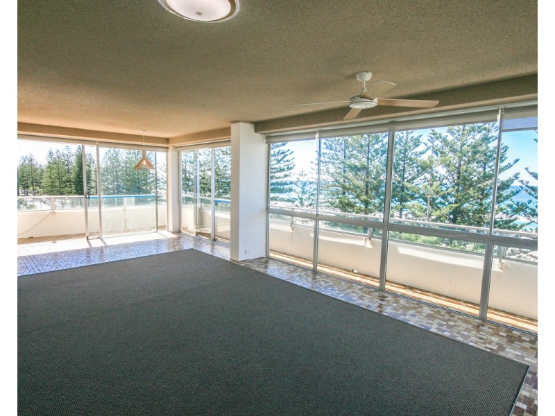 13/194-198 The Esplanade, Burleigh Heads QLD 4220