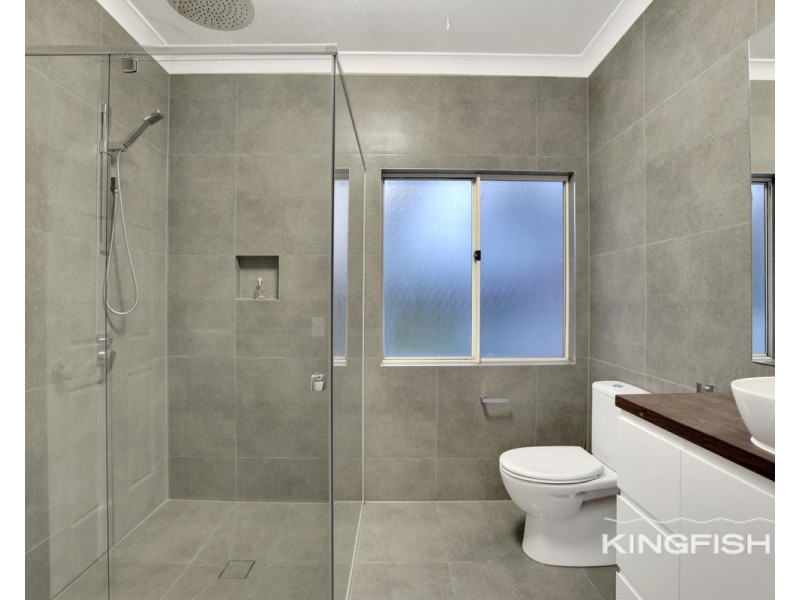 21 Larch Street, Tallebudgera QLD 4228