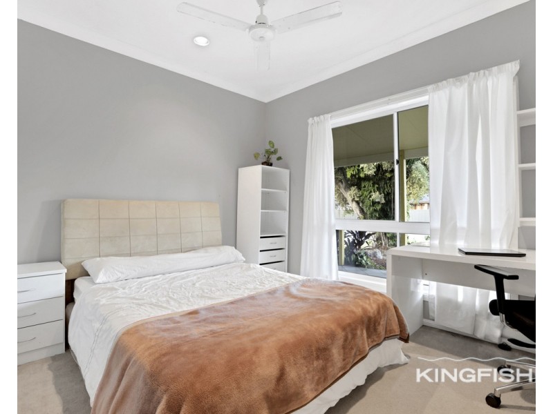 21 Larch Street, Tallebudgera QLD 4228