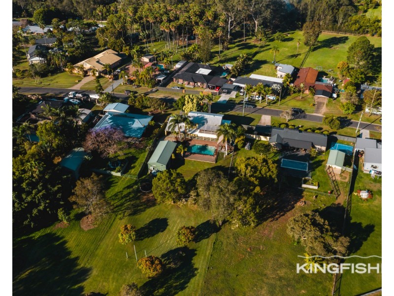 21 Larch Street, Tallebudgera QLD 4228