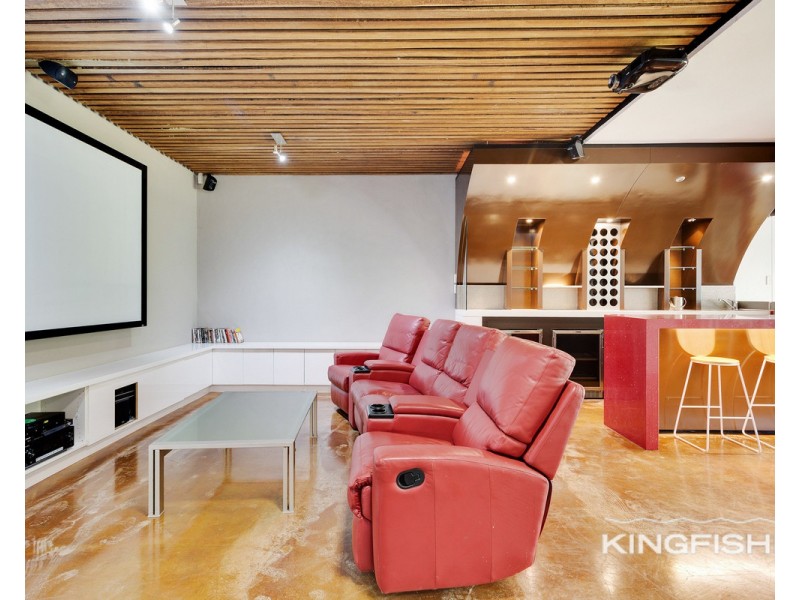 37 West Street, Burleigh Heads QLD 4220