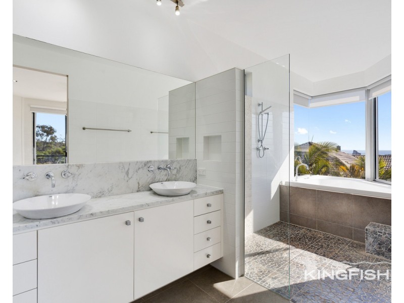 37 West Street, Burleigh Heads QLD 4220