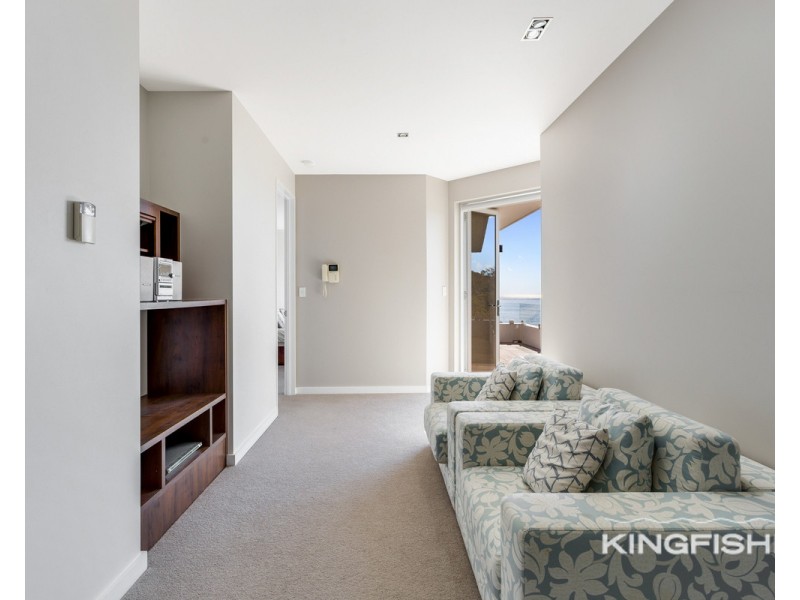 37 West Street, Burleigh Heads QLD 4220