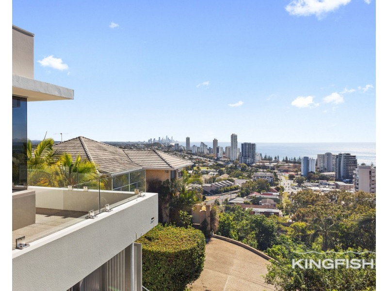 37 West Street, Burleigh Heads QLD 4220