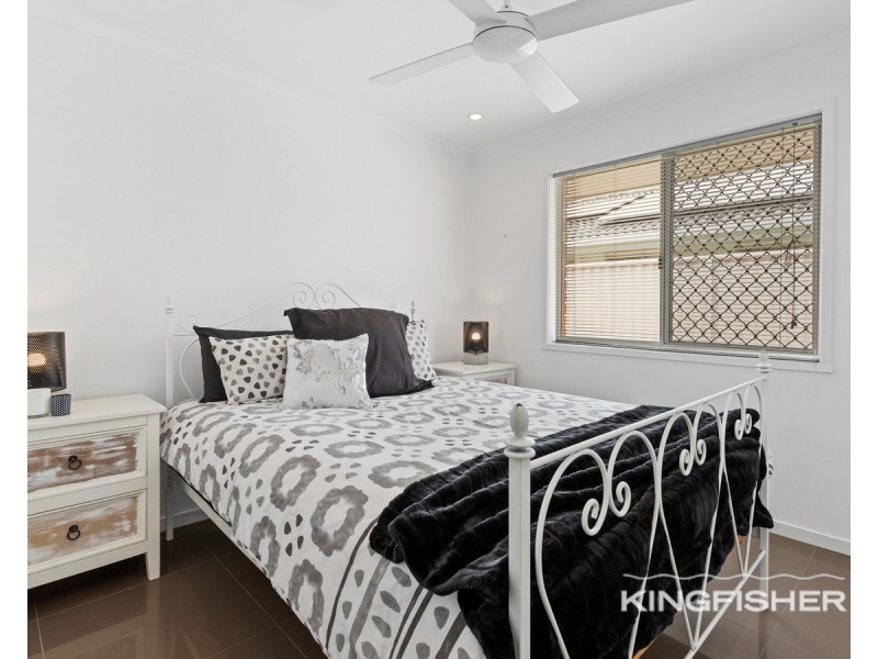 14 Swift Place, Burleigh Waters QLD 4220