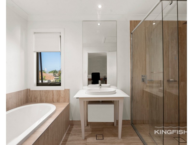 4/70 Galeen Drive, Burleigh Waters QLD 4220