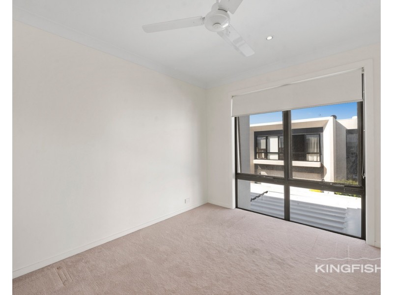 4/70 Galeen Drive, Burleigh Waters QLD 4220