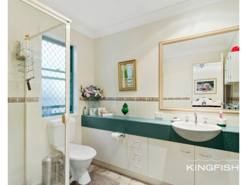 11 Casablanca Court, Burleigh Waters QLD 4220