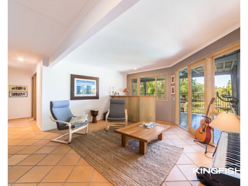 22 Killara Street, Currumbin Waters QLD 4223