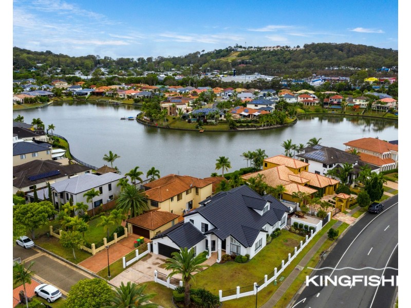 1 Palmyra Court, Burleigh Waters QLD 4220
