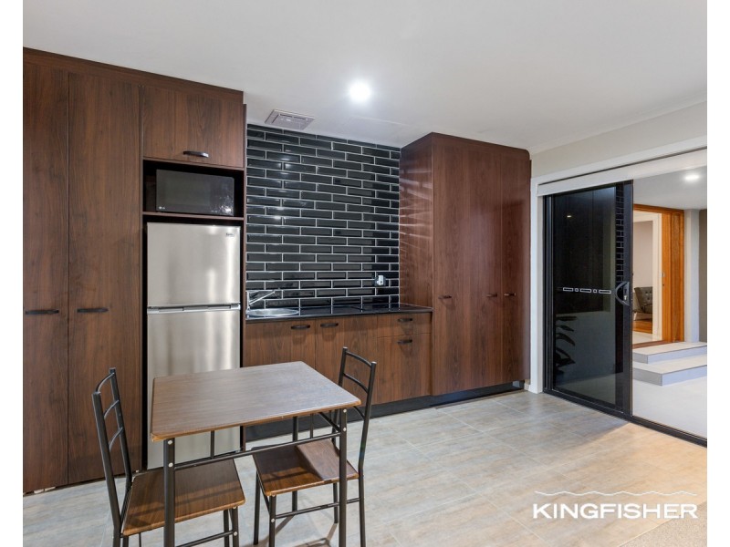 3 Tern Drive, Burleigh Waters QLD 4220