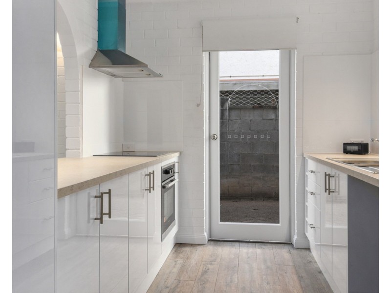 1/30 Murlong Crescent, Palm Beach QLD 4221