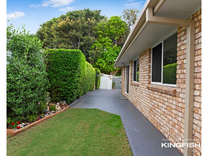 30 Wedgebill Parade, Burleigh Waters QLD 4220