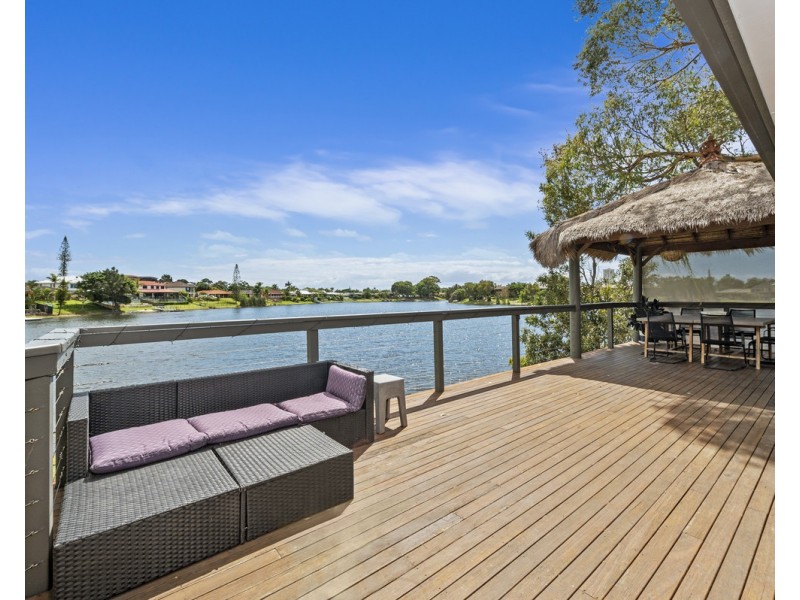 54 Galeen Drive, Burleigh Waters QLD 4220