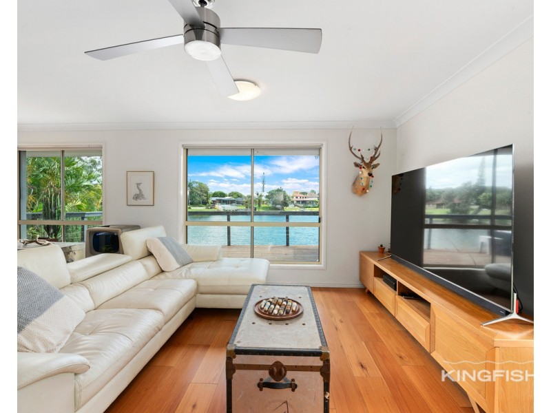 54 Galeen Drive, Burleigh Waters QLD 4220