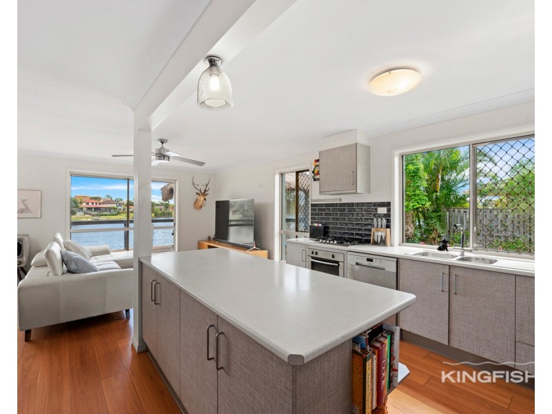 54 Galeen Drive, Burleigh Waters QLD 4220