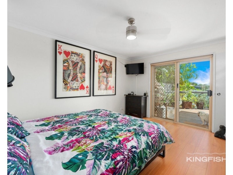 54 Galeen Drive, Burleigh Waters QLD 4220