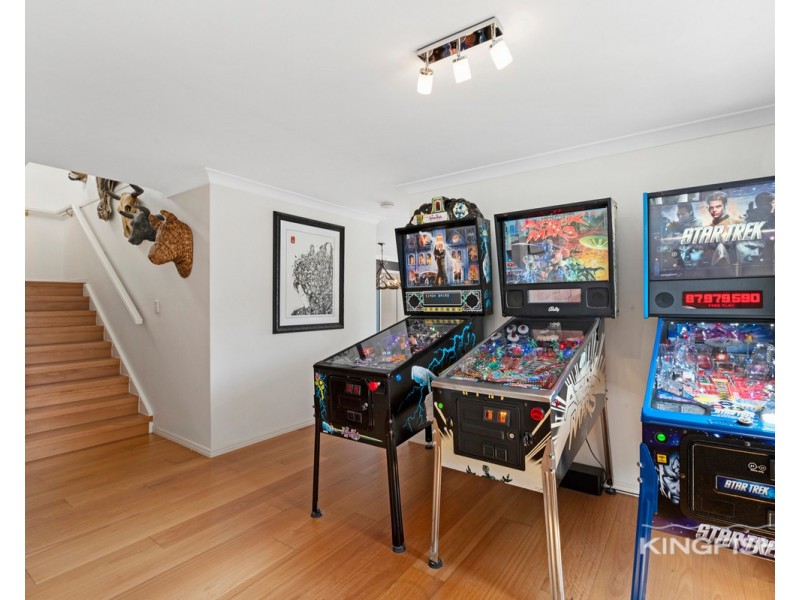 54 Galeen Drive, Burleigh Waters QLD 4220