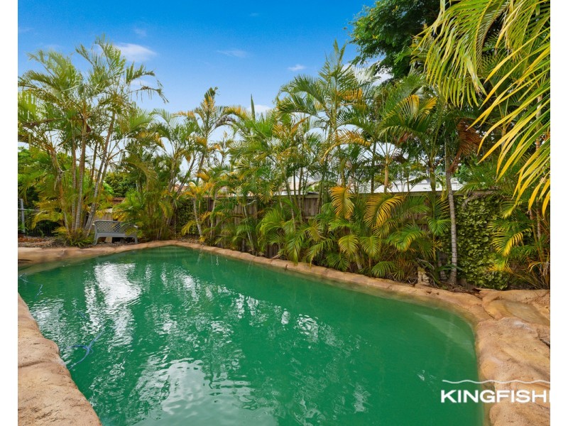 30 Wedgebill Parade, Burleigh Waters QLD 4220